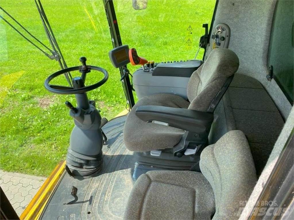 New Holland CX 880 콤바인 수확기