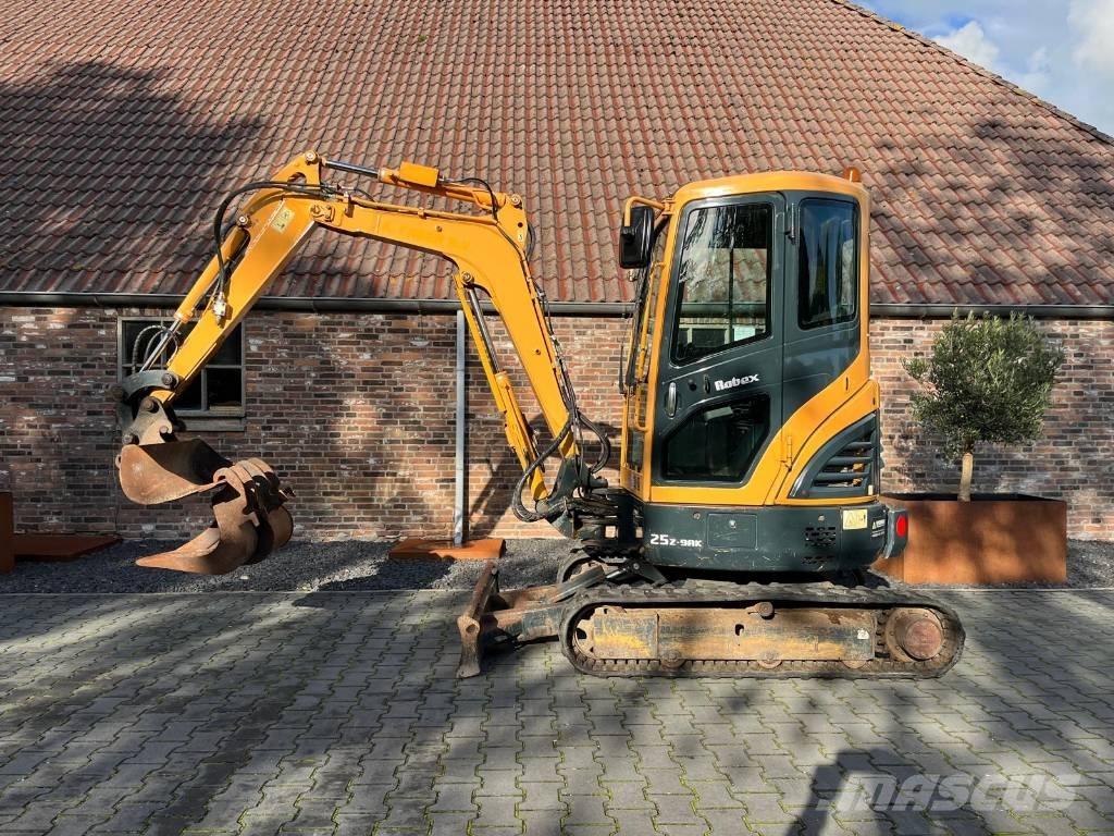 Hyundai R25Z-9 AK 대형 굴삭기 29톤 이상