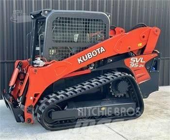 Kubota SVL95  스키드로더