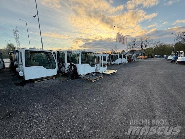 Liebherr USED CAB 캐빈 및 인테리어