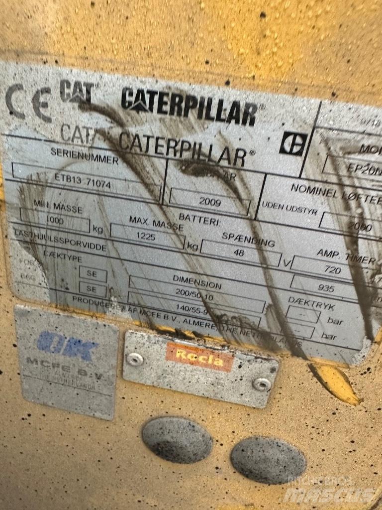 CAT 302.7DCR 소형 굴삭기 7톤 미만