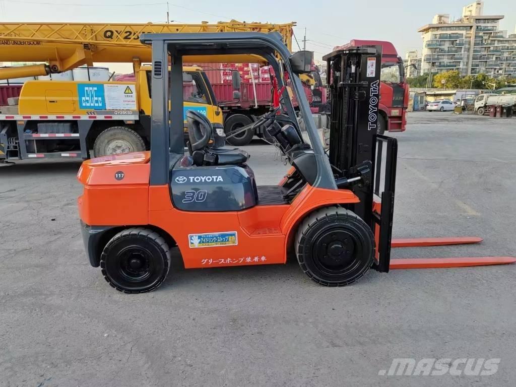 Toyota FD 30 디젤 지게차