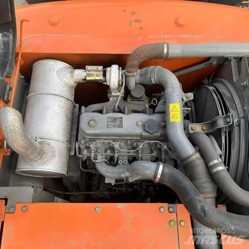 Hitachi ZX 160 대형 굴삭기 29톤 이상