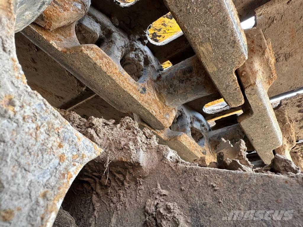 JCB JS 200 LC 대형 굴삭기 29톤 이상