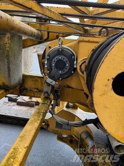 Liebherr 35 K 자동 크레인