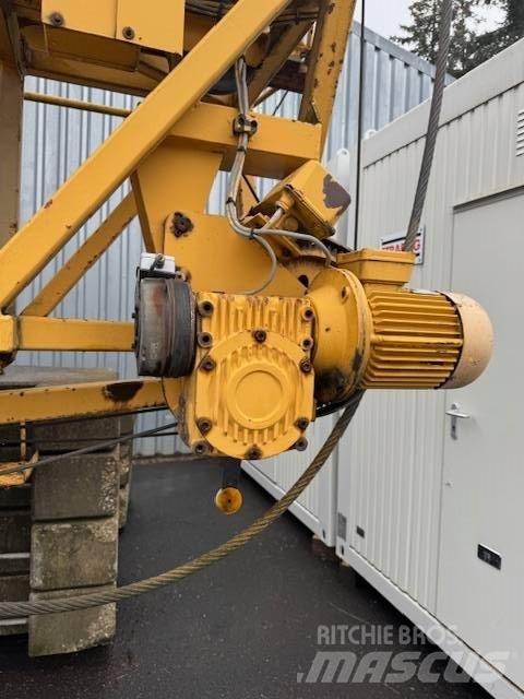 Liebherr 35 K 자동 크레인
