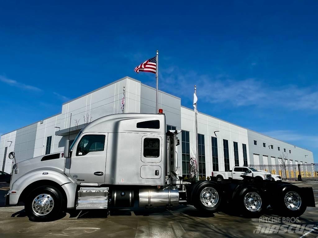 Kenworth T 880 트랙터 유닛
