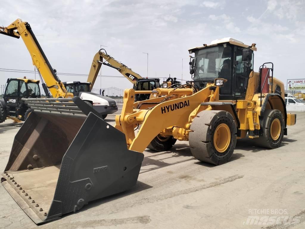 Hyundai HL955XT  휠로우더