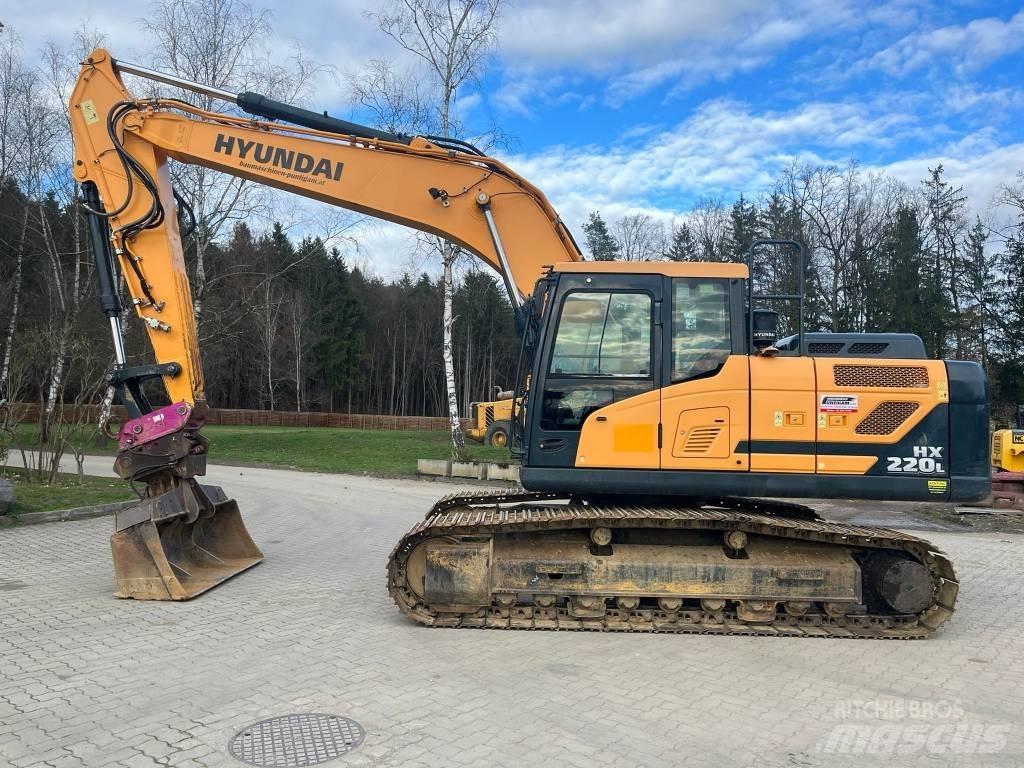 Hyundai HX 220 L 대형 굴삭기 29톤 이상