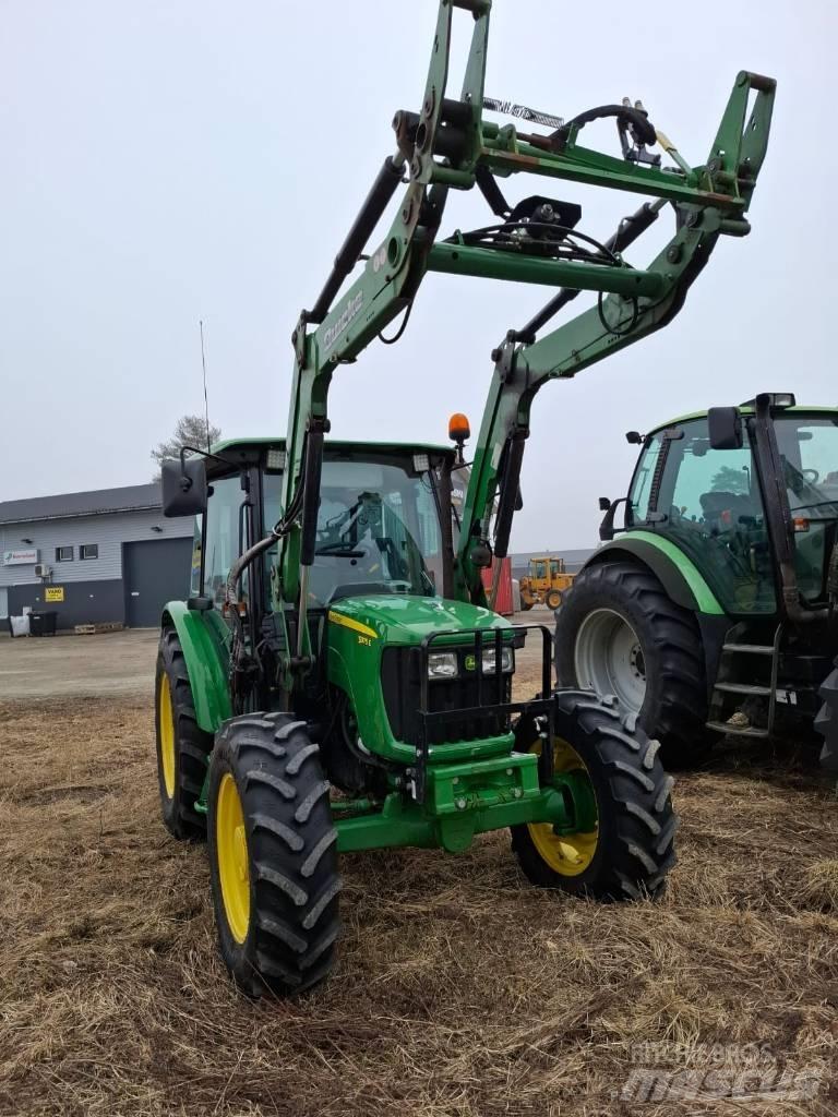 John Deere 5075 E 트랙터