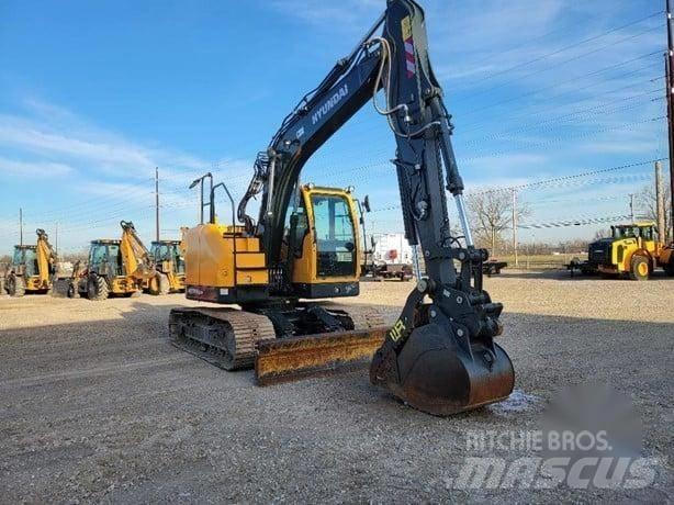 Hyundai HX130 대형 굴삭기 29톤 이상