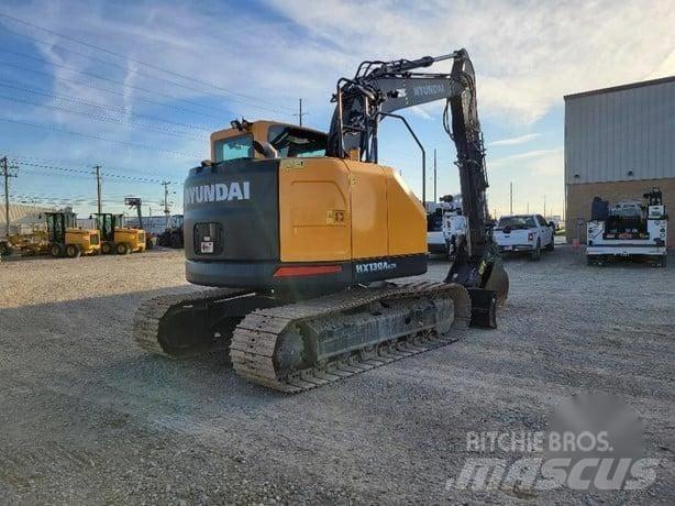 Hyundai HX130 대형 굴삭기 29톤 이상