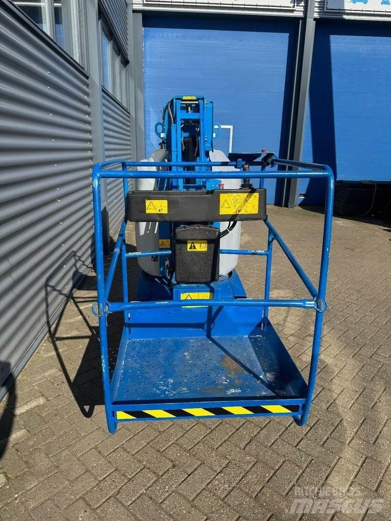 Genie GR-26J 견인식 전동이동 리프트