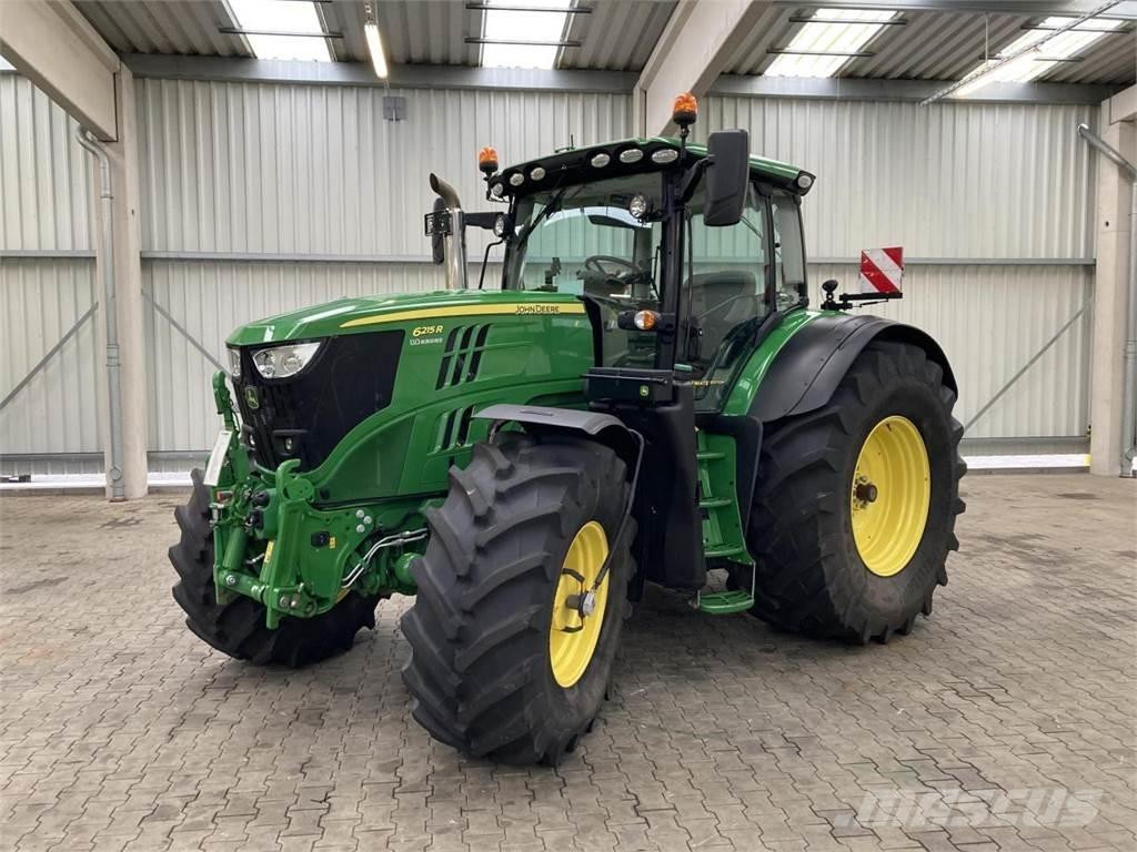 John Deere 6215R 트랙터