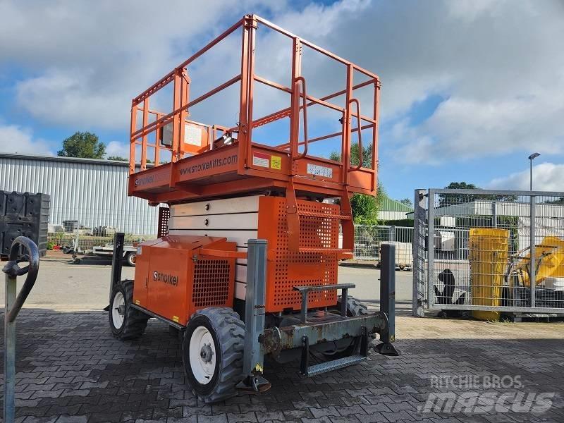 Snorkel S3970 BE RT 가위형 리프트
