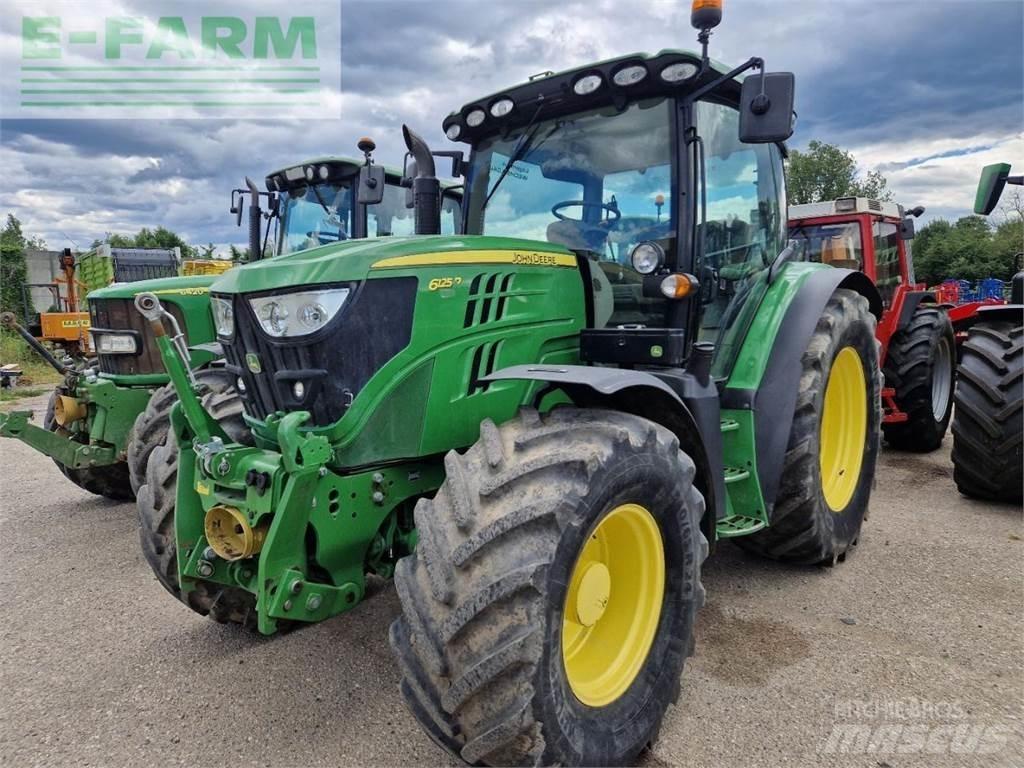 John Deere 6125R 트랙터
