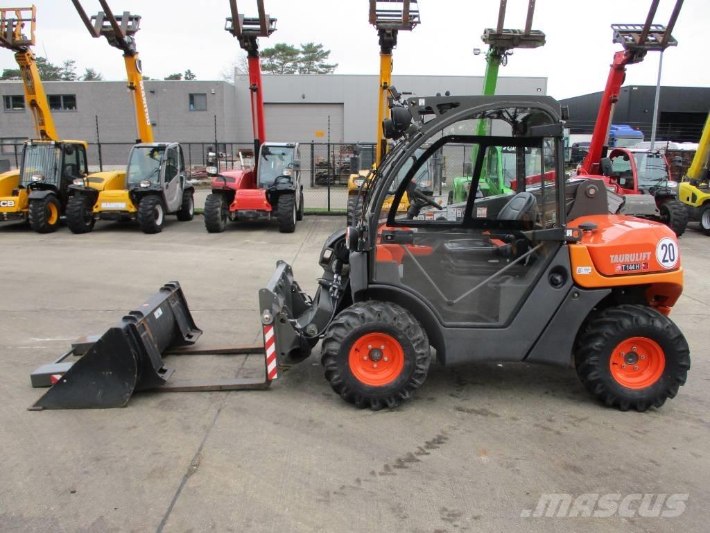 Ausa T 144 HX4 (011) 텔러 핸들러