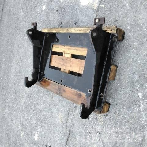 JCB INTERFACE 기타 어태치먼트 및 부속품
