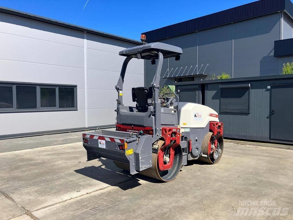 Dynapac CC 1400 VI 트윈 드럼 롤러