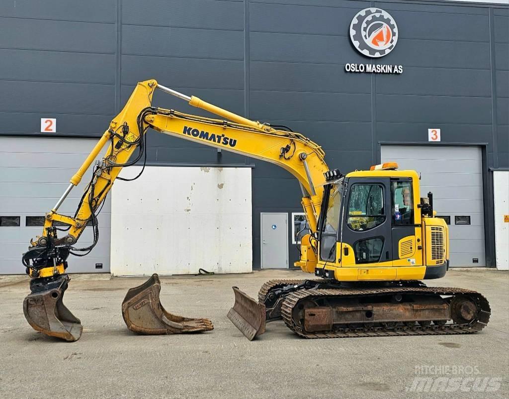 Komatsu PC 138 중형굴삭기 7톤-28톤