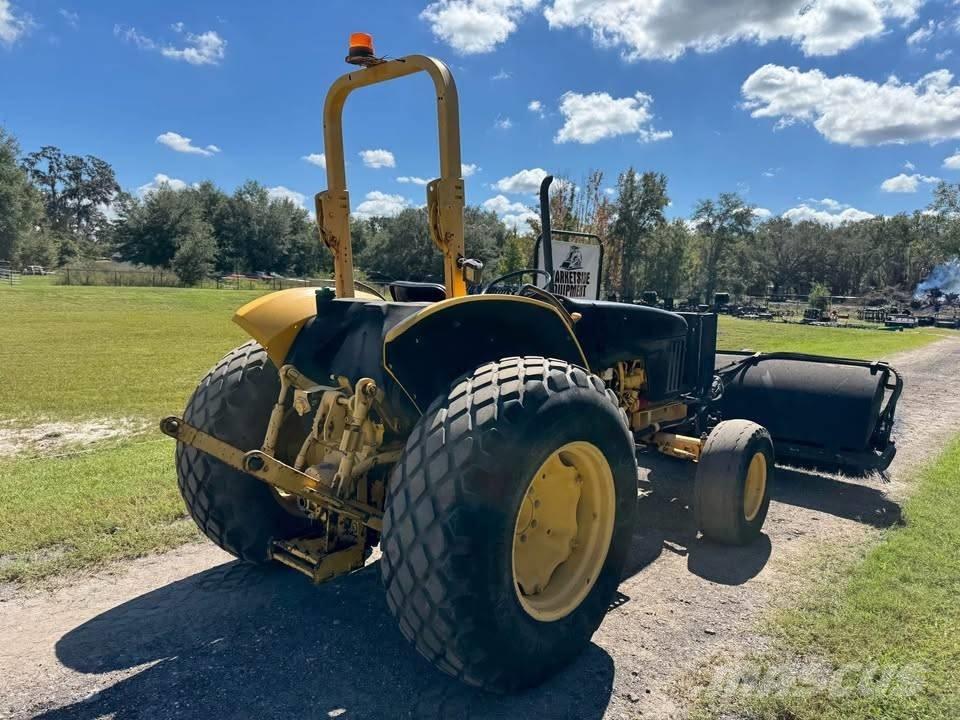 John Deere 5320 트랙터