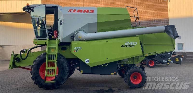 CLAAS AVERO 240 콤바인 수확기