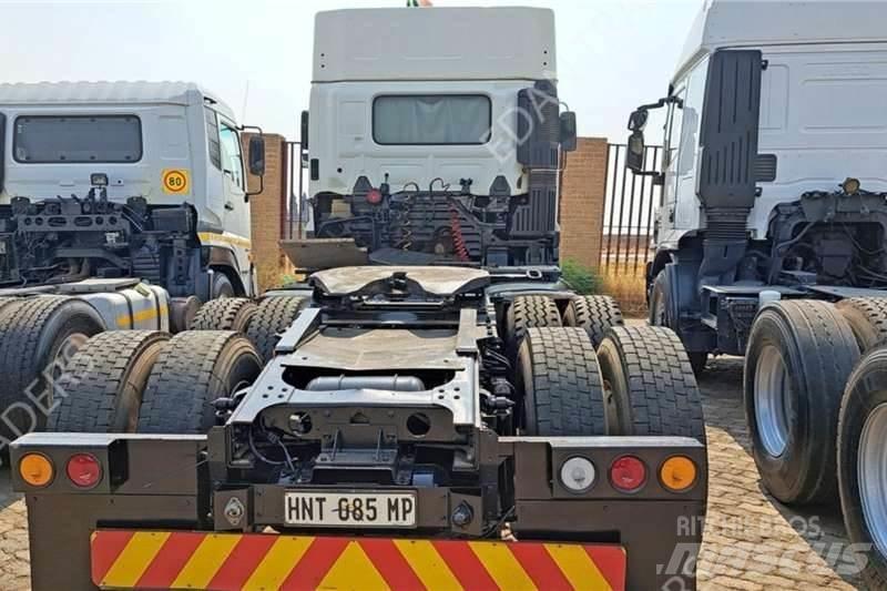 Hino 700 기타 트럭