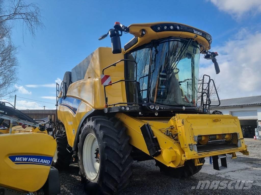 New Holland CX 8.70 콤바인 수확기