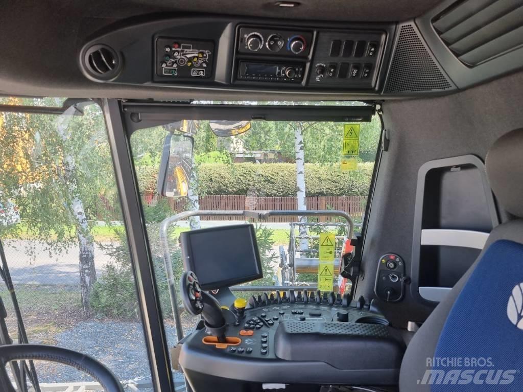 New Holland CX 8.70 콤바인 수확기