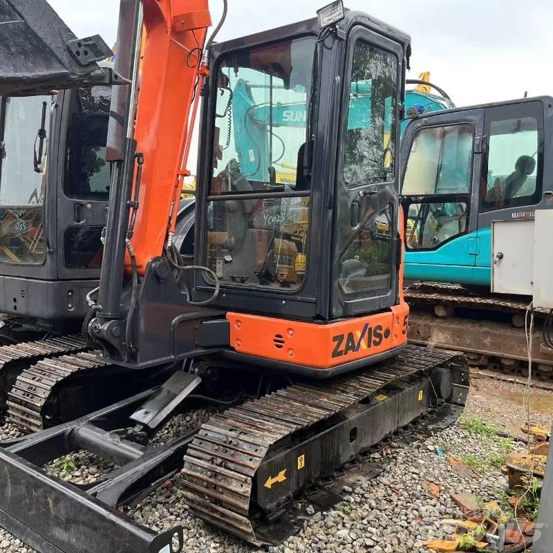 Hitachi ZX 55 소형 굴삭기 7톤 미만