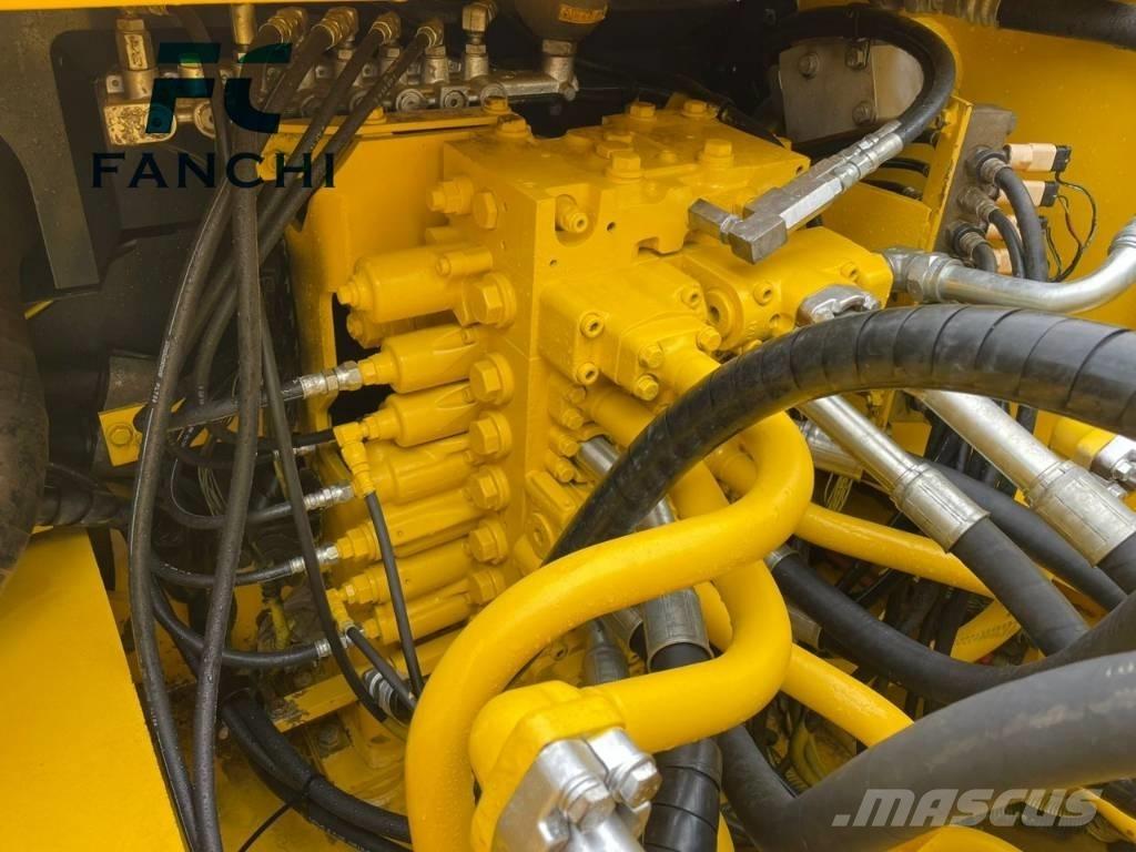 Komatsu PC 350 대형 굴삭기 29톤 이상