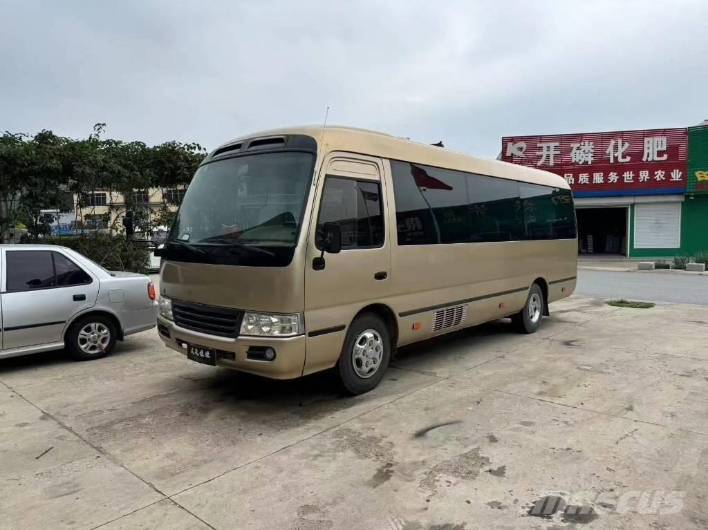 Toyota Coaster Bus 미니 버스