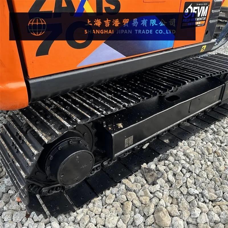 Hitachi ZX 70 소형 굴삭기 7톤 미만