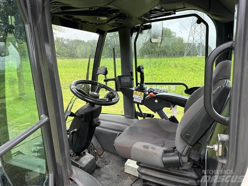 Multihog MX-75 트랙터