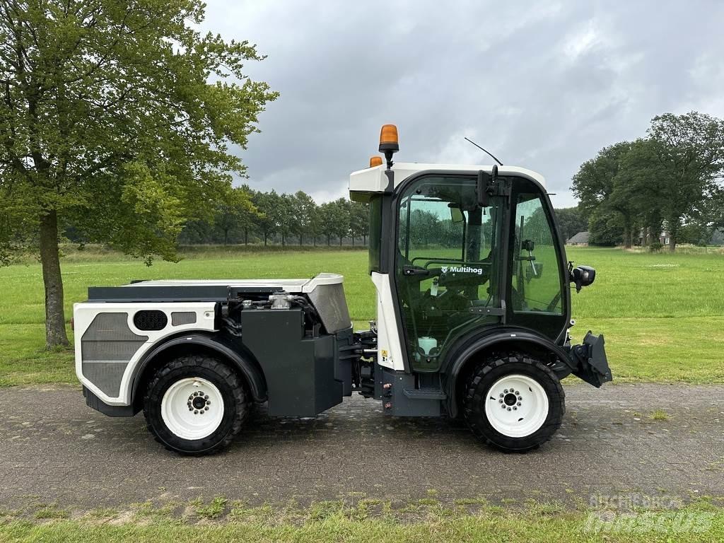 Multihog MX-75 트랙터