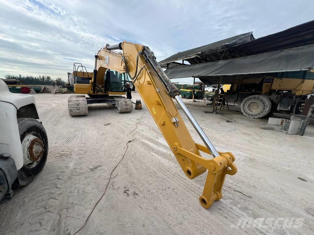 CAT 320 GC 대형 굴삭기 29톤 이상