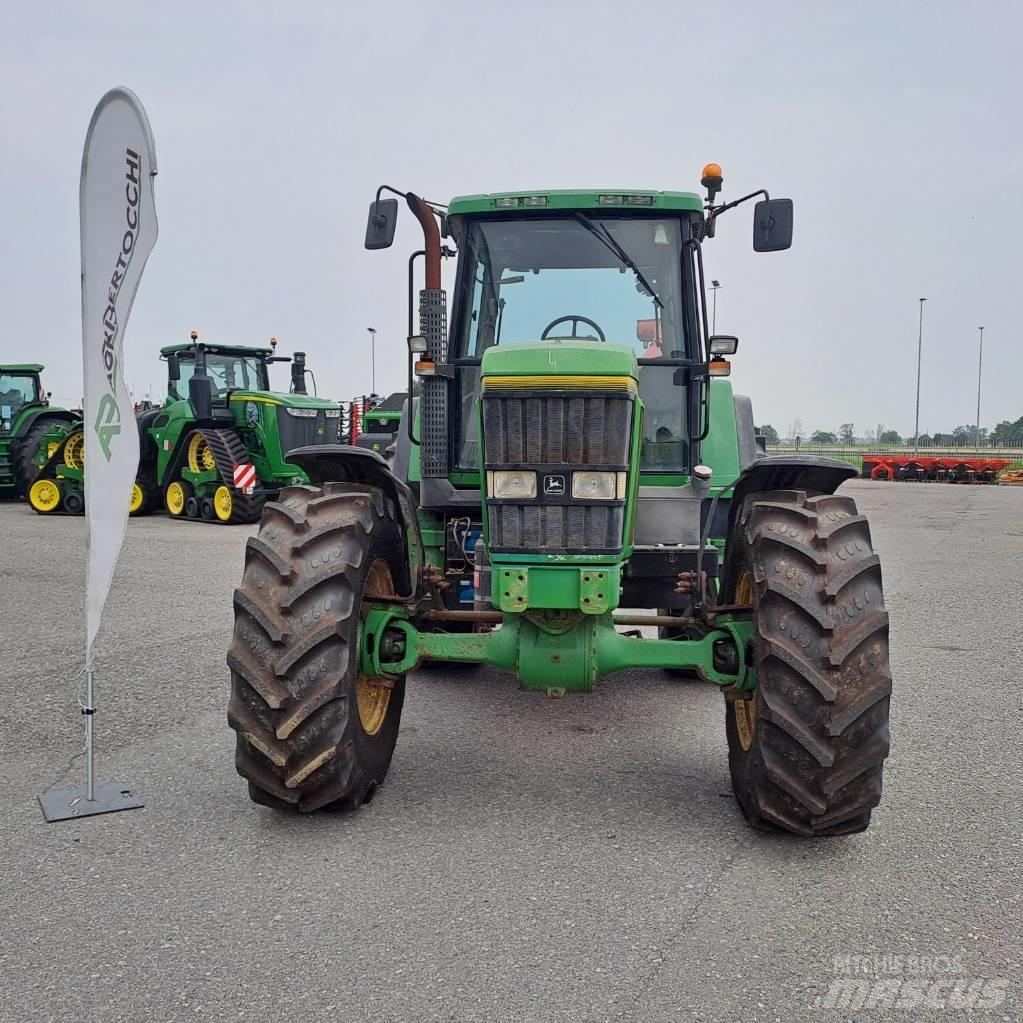John Deere 7700 트랙터