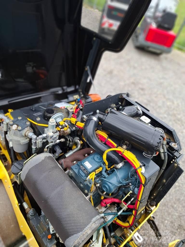 Bomag BW 120 AD-5 트윈 드럼 롤러