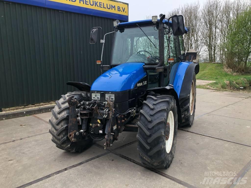 New Holland TL 90 트랙터