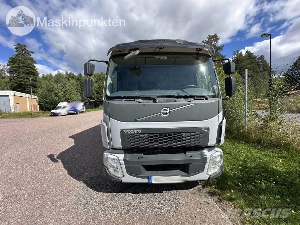 Volvo FL 240 탑차 트럭