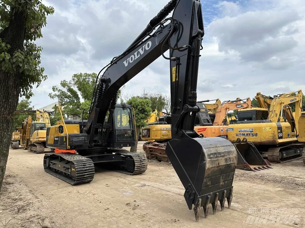 Volvo EC210D 대형 굴삭기 29톤 이상