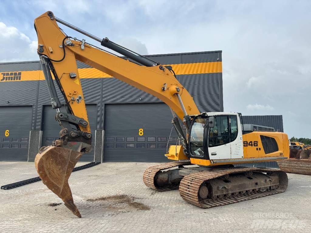 Liebherr R 946 대형 굴삭기 29톤 이상