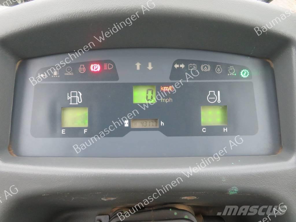 Komatsu WA 70-6  휠로우더