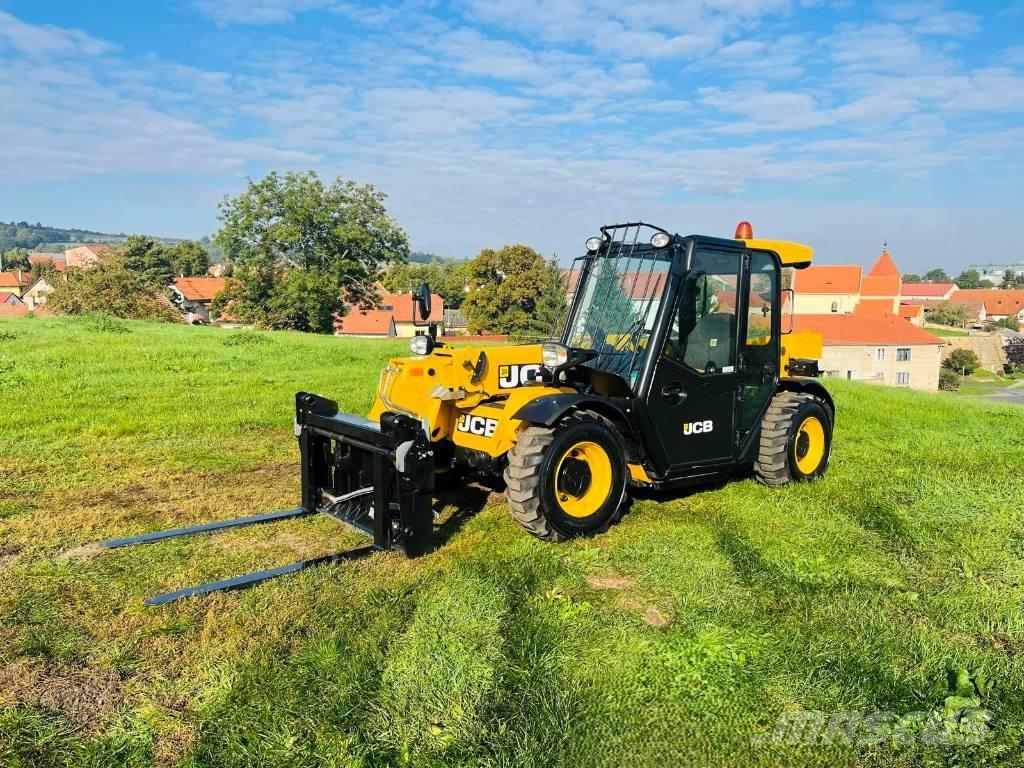 JCB 525-60 텔러 핸들러