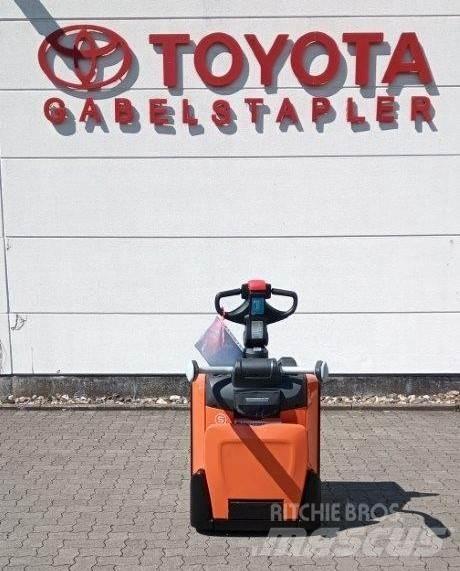 Toyota LPE 250 경량 리프터