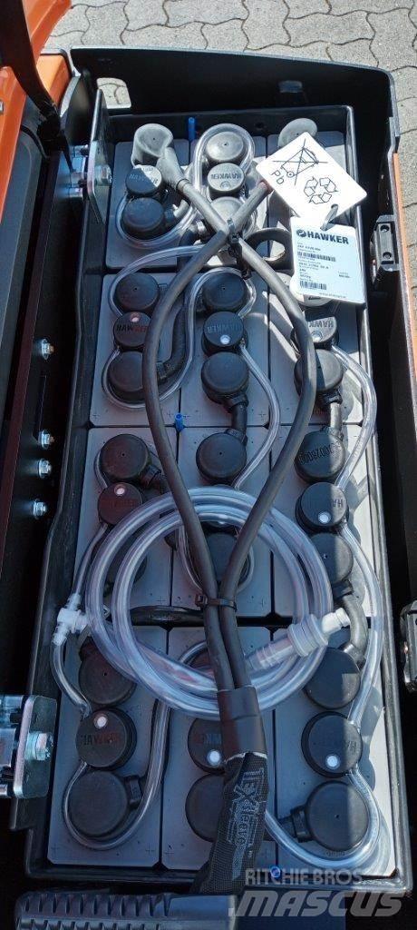 Toyota LPE 250 경량 리프터