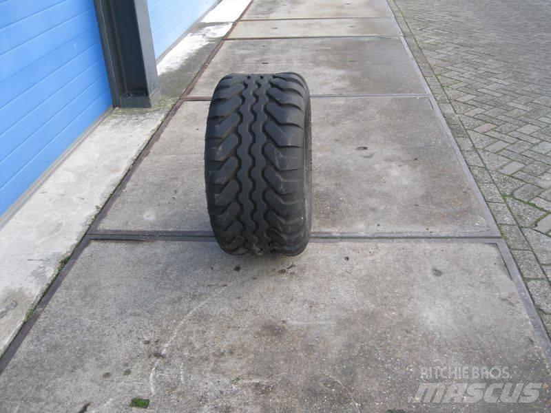 Vredestein 380/55R17 타이어, 휠 및 림