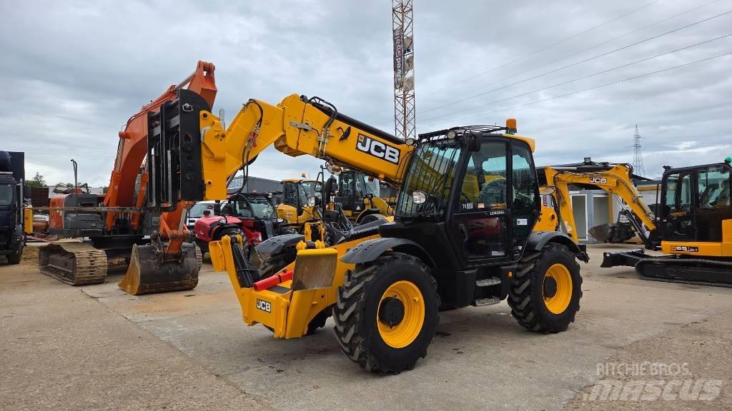 JCB 535-125 텔러 핸들러