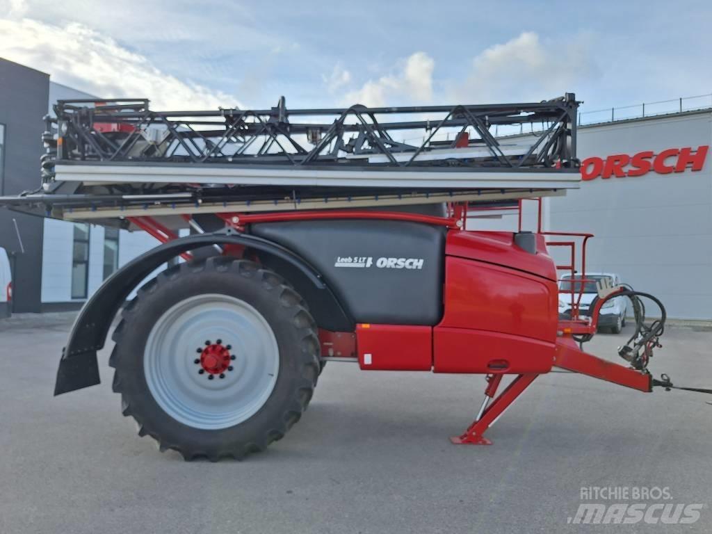 Horsch Leeb 5 LT 견인형 분무기