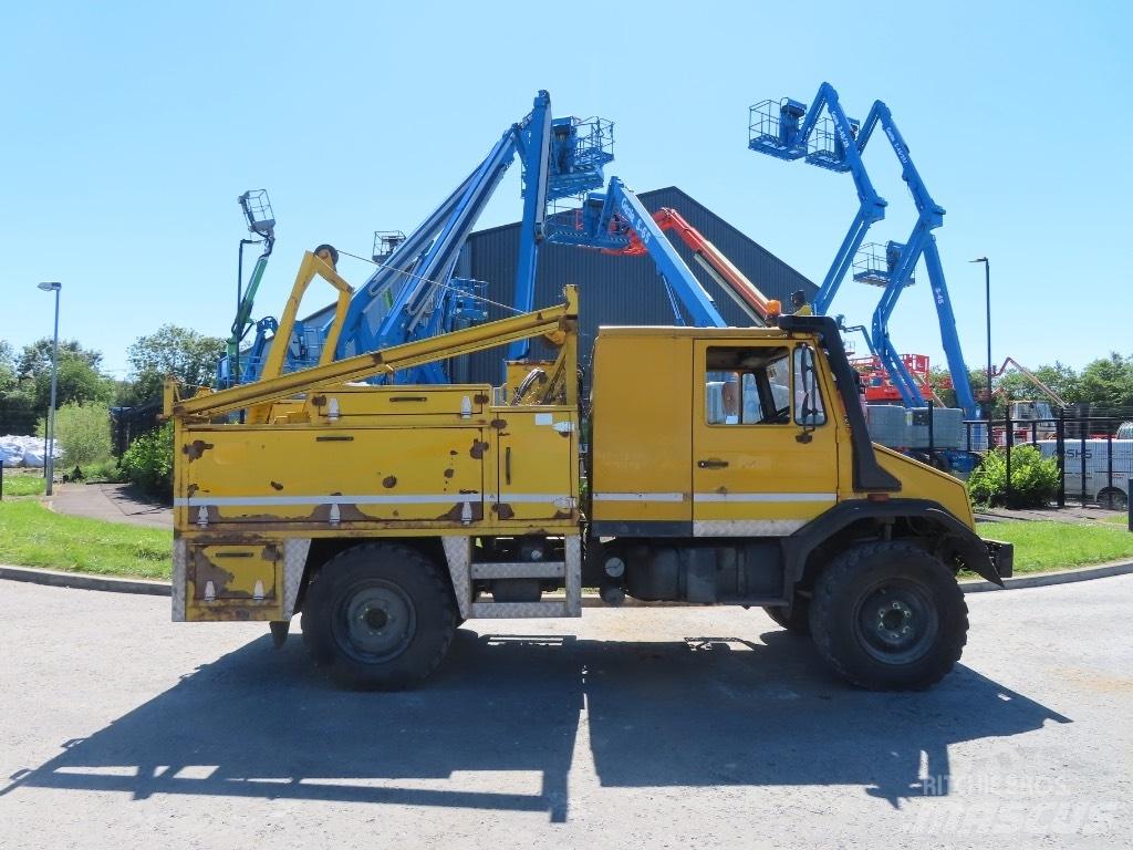 Unimog U 140 기타 트럭